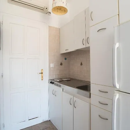 Beautiful House For 3 People With Amazing View * Πάρος
