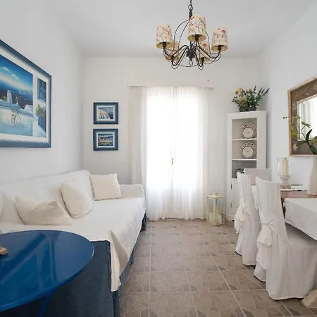 Σπίτι διακοπών Beautiful House For 3 People With Amazing View Πάρος
